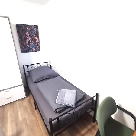Apartman Monteur-haus Grueber Marzan, Hellersdorf, Lichtenberg *